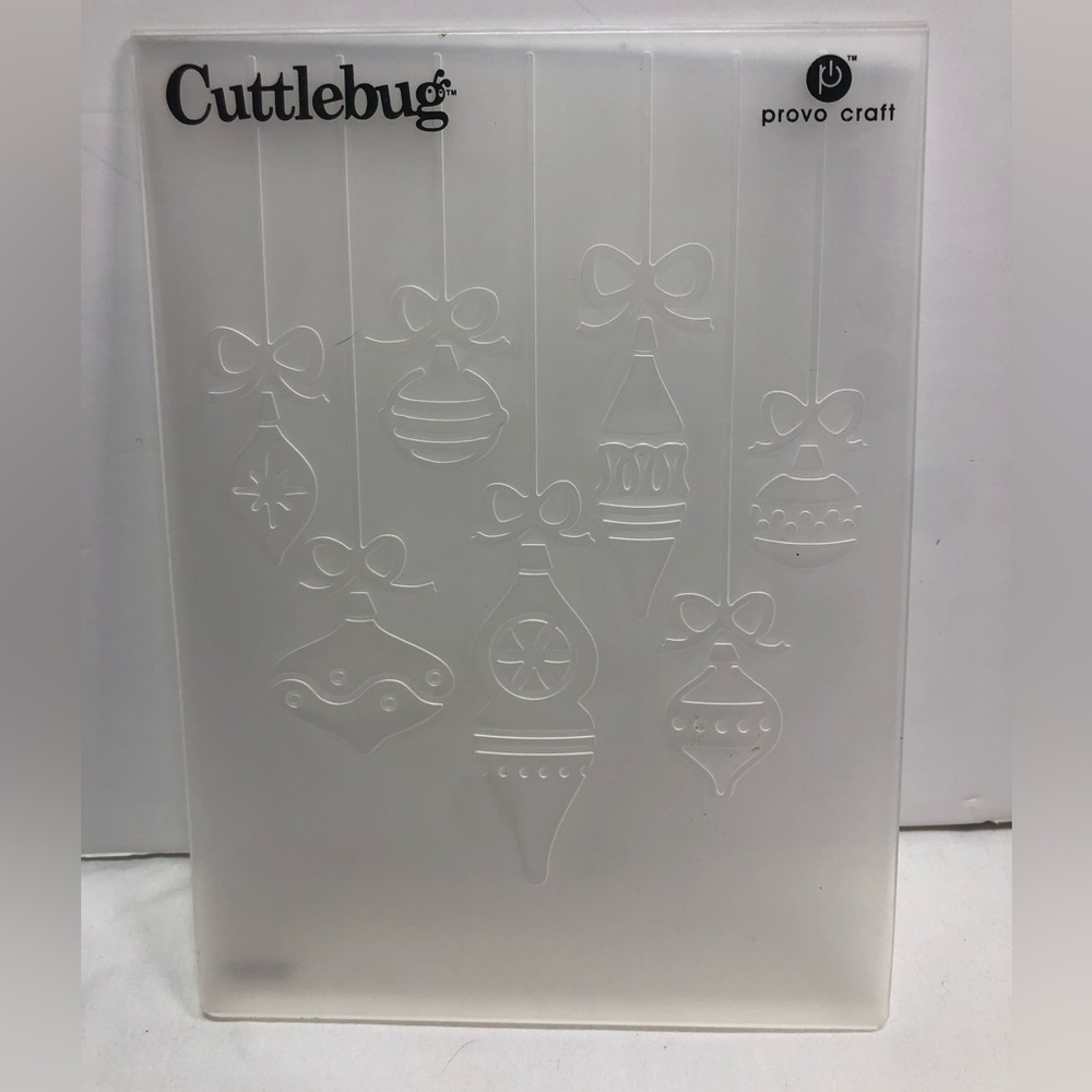 Cuttlebug Embossing Folder Handing Ornaments 4” x 6” Card Making Scrapbooking